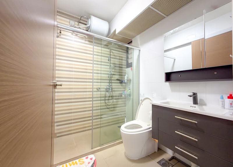 419B Northshore Drive, 419B Northshore Drive, Hougang / Punggol / Sengkang, 3 Bedrooms, 1,012 sqft, HDB Flat For Rent, by DON SIDHU, 500263678 - Bathroom - PropertyGuru.com.sg