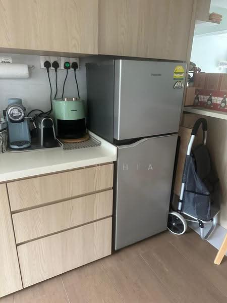 Blk 32 Holland Close, Holland Close, Room Rental, 100 sqft, HDB Flat For Rent, by Cynthia Kok, 500263680 - Kitchen - PropertyGuru.com.sg