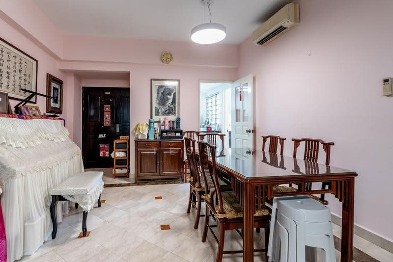 Symphony Heights, 33 Hume Avenue, Clementi Park / Upper Bukit Timah, 2 Bedrooms, 990 sqft, Condominium For Sale, by Tessa Pan, 500263683 - Dining Room - PropertyGuru.com.sg