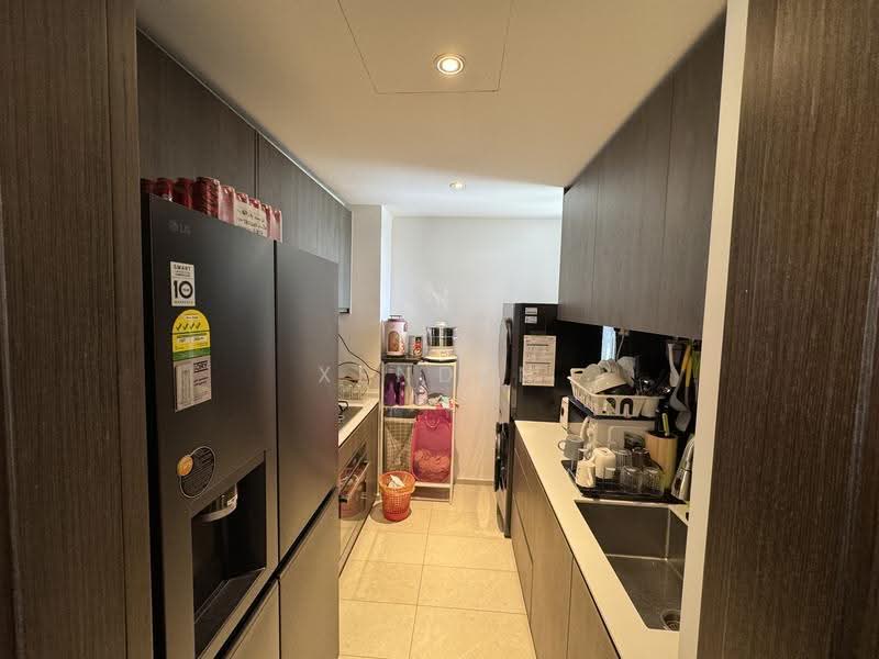 iNz Residence, 68 Choa Chu Kang Avenue 5, Dairy Farm / Bukit Panjang / Choa Chu Kang, Room Rental, 130 sqft, Condominium For Rent, by Xenden Ong, 500263686 - Kitchen - PropertyGuru.com.sg