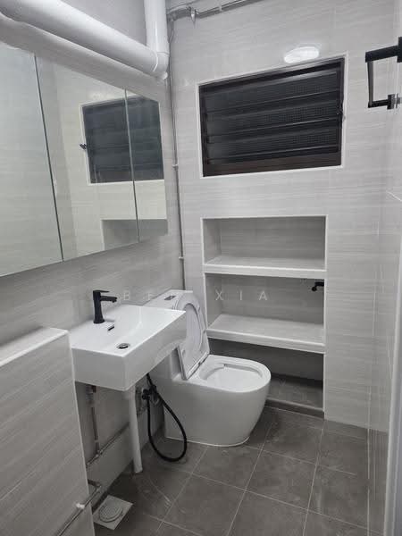 846 Jurong West Street 81, 846 Jurong West Street 81, Boon Lay / Jurong / Tuas, Room Rental, 150 sqft, HDB Flat For Rent, by Ben XIA 夏天鹏, 500263687 - Bathroom - PropertyGuru.com.sg