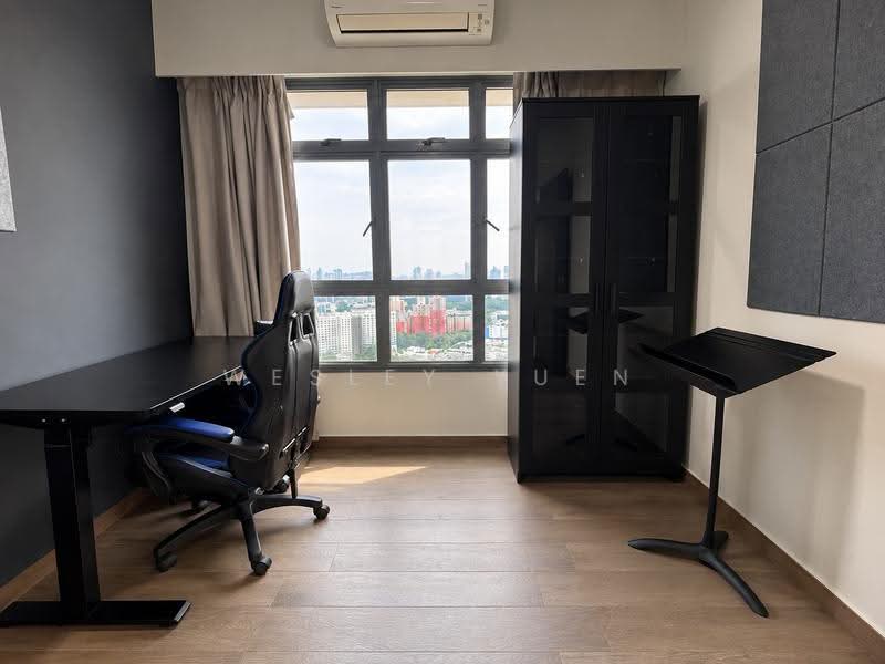 53 Strathmore Avenue, 53 Strathmore Avenue, Alexandra / Commonwealth, 2 Bedrooms, 667 sqft, HDB Flat For Sale, by Wesley Yuen, 500263699 - Common Room - PropertyGuru.com.sg