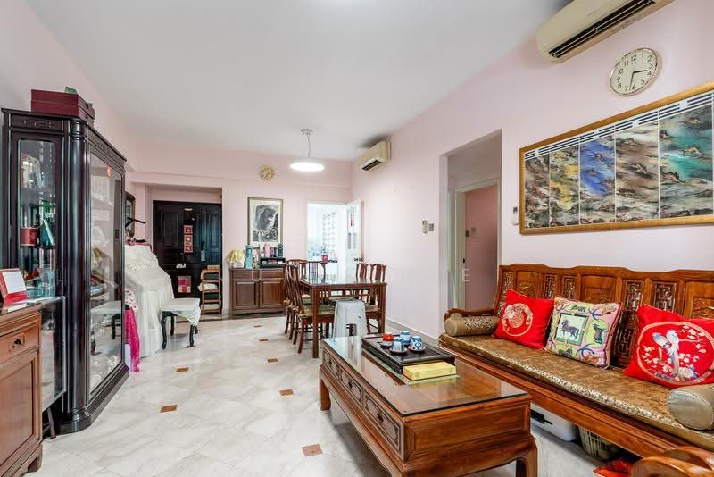 Symphony Heights, 33 Hume Avenue, Clementi Park / Upper Bukit Timah, 2 Bedrooms, 990 sqft, Condominium For Sale, by Junie Lee, 500263703 - Living Room - PropertyGuru.com.sg