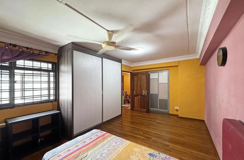 647 Jurong West Street 61, 647 Jurong West Street 61, Boon Lay / Jurong / Tuas, 3 Bedrooms, 1,292 sqft, HDB Flat For Rent, by Calvin Wang, 500263706 - Master-Bedroom - PropertyGuru.com.sg