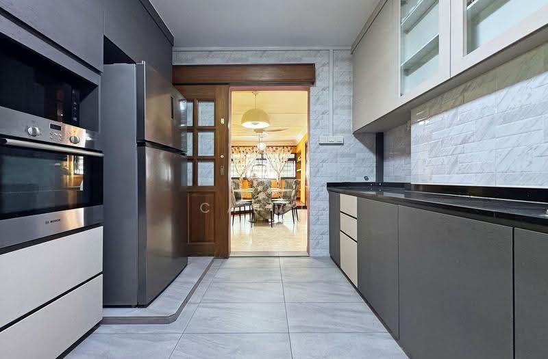 647 Jurong West Street 61, 647 Jurong West Street 61, Boon Lay / Jurong / Tuas, 3 Bedrooms, 1,292 sqft, HDB Flat For Rent, by Calvin Wang, 500263706 - Kitchen - PropertyGuru.com.sg