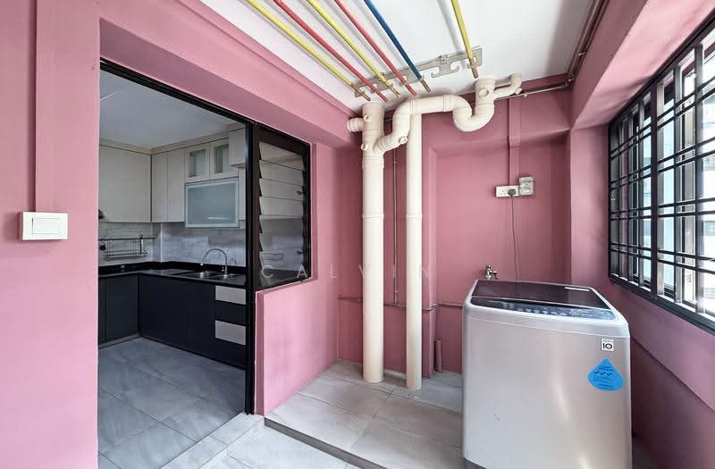 647 Jurong West Street 61, 647 Jurong West Street 61, Boon Lay / Jurong / Tuas, 3 Bedrooms, 1,292 sqft, HDB Flat For Rent, by Calvin Wang, 500263706 - Service Yard - PropertyGuru.com.sg