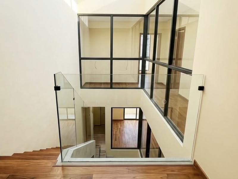 Sallim Road, Eunos / Geylang / Paya Lebar, 9 Bedrooms, 2,000 sqft, Semi-Detached House For Rent, by Frank Choo, 500263708 - Interior - PropertyGuru.com.sg