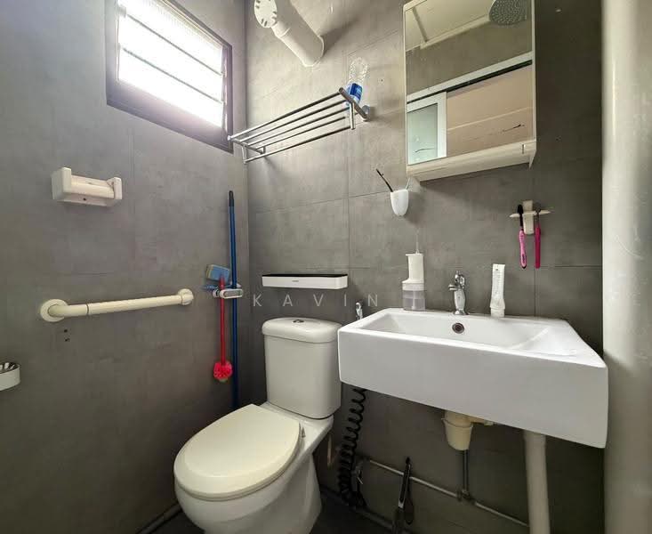 54 Cassia Crescent, 54 Cassia Crescent, Eunos / Geylang / Paya Lebar, 2 Bedrooms, 721 sqft, HDB Flat For Sale, by Kavin Kuah, 500263719 - PropertyGuru.com.sg