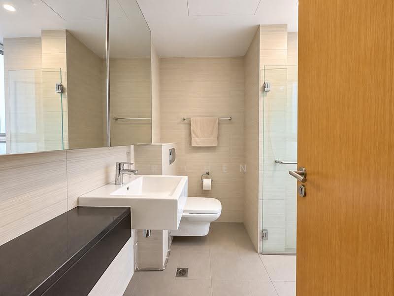 Oasis @ Elias, 72 Elias Road, Pasir Ris / Tampines, 3 Bedrooms, 1,249 sqft, Condominium For Sale, by Er Chen Kang, 500263720 - Master Bathroom - PropertyGuru.com.sg