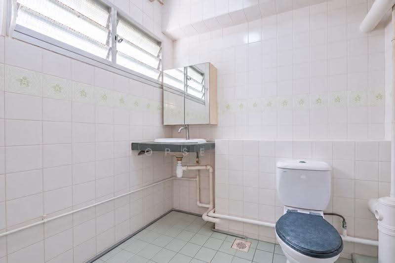361 Tampines Street 34, 361 Tampines Street 34, Pasir Ris / Tampines, 3 Bedrooms, 1,152 sqft, HDB Flat For Sale, by Aileen Chew, 500263723 - Bathroom - PropertyGuru.com.sg