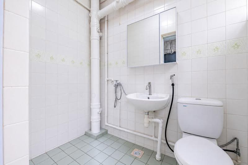 361 Tampines Street 34, 361 Tampines Street 34, Pasir Ris / Tampines, 3 Bedrooms, 1,152 sqft, HDB Flat For Sale, by Aileen Chew, 500263723 - Bathroom - PropertyGuru.com.sg