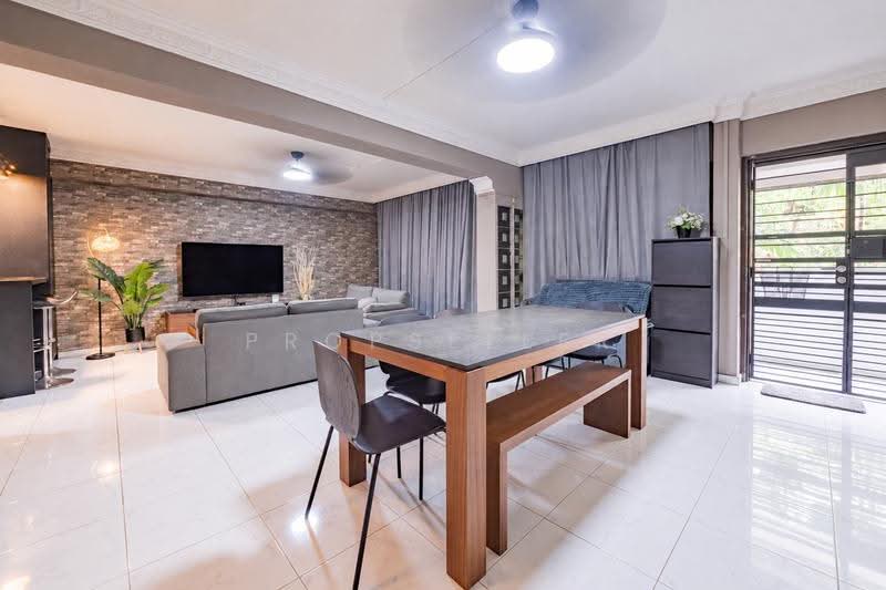 361 Tampines Street 34, 361 Tampines Street 34, Pasir Ris / Tampines, 3 Bedrooms, 1,152 sqft, HDB Flat For Sale, by Aileen Chew, 500263723 - Living Room - PropertyGuru.com.sg