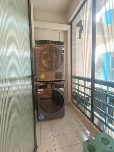 The Tanamera, 5 Tanah Merah Kechil Road, Bedok / Upper East Coast, 2 Bedrooms, 947 sqft, Condominium For Rent, by Mona Chen, 500263726 - Laundry yard area - PropertyGuru.com.sg