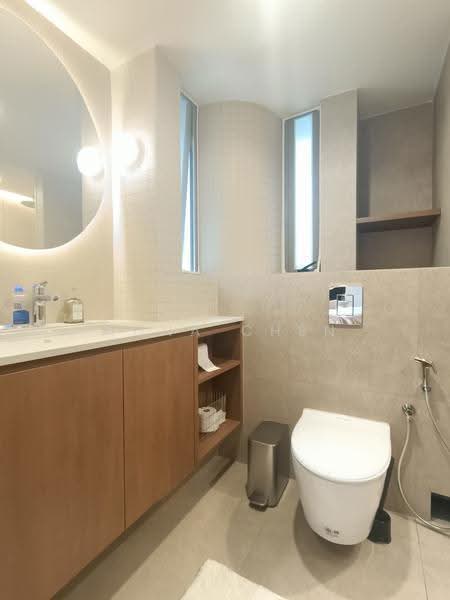 The Tanamera, 5 Tanah Merah Kechil Road, Bedok / Upper East Coast, 2 Bedrooms, 947 sqft, Condominium For Rent, by Mona Chen, 500263726 - Master Bathroom - PropertyGuru.com.sg