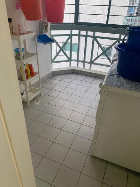 West Bay Condo, 56 West Coast Crescent, Buona Vista / West Coast / Clementi New Town, 3 Bedrooms, 1,217 sqft, Condominium For Sale, by Miriam R. Ng, 500263731 - Balcony - PropertyGuru.com.sg