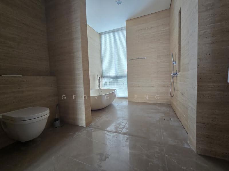 8 Rodyk, 8 Rodyk Street, Orchard / River Valley, 3 Bedrooms, 3,294 sqft, Condominium For Rent, by George Eng, 500263733 - Bathroom - PropertyGuru.com.sg