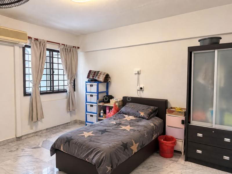 285 Tampines Street 22, 285 Tampines Street 22, Pasir Ris / Tampines, 2 Bedrooms, 797 sqft, HDB Flat For Sale, by Song Wanqi, 500263736 - Bedroom - PropertyGuru.com.sg