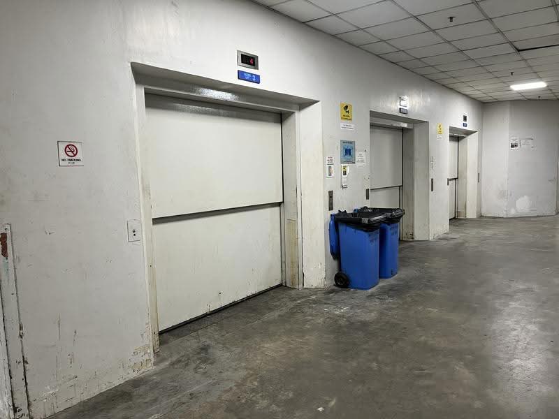 Pantech Business Hub, 192 Pandan Loop, Buona Vista / West Coast / Clementi New Town, 1,970 sqft, Factory / Workshop (B2) For Rent, by Angie Ng, 500263745 - CommercialGuru.com.sg