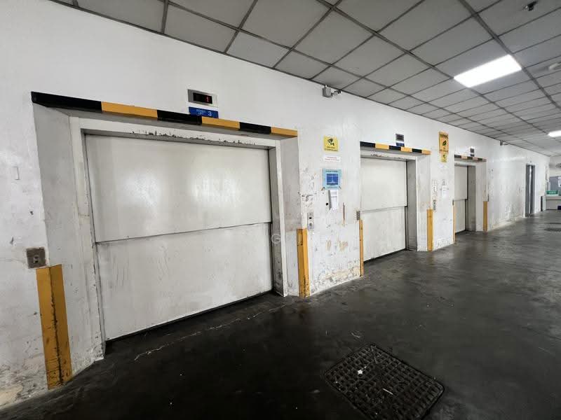 Pantech Business Hub, 192 Pandan Loop, Buona Vista / West Coast / Clementi New Town, 1,970 sqft, Factory / Workshop (B2) For Rent, by Angie Ng, 500263745 - Corridor - CommercialGuru.com.sg