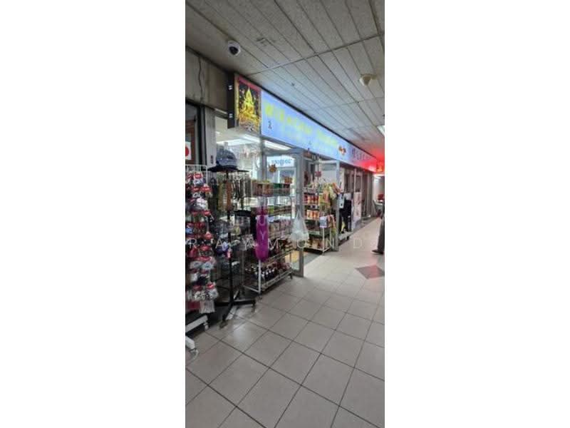 Textile Centre, 200 Jalan Sultan, Beach Road / Bugis / Rochor, 380 sqft, Mall Shop For Rent, by Raymond Giam (严麒敬), 500263748 - Corridor - CommercialGuru.com.sg