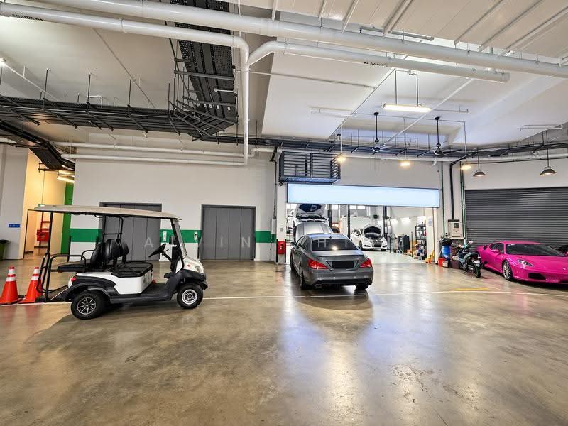 Carros Centre, 60 JALAN LAM HUAT, Admiralty / Woodlands, 1,690 sqft, Factory / Workshop (B2) For Sale, by Alvin Chiam, 500263750 - Car Park - CommercialGuru.com.sg