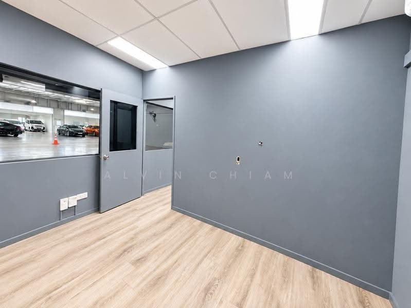 Carros Centre, 60 JALAN LAM HUAT, Admiralty / Woodlands, 1,690 sqft, Factory / Workshop (B2) For Sale, by Alvin Chiam, 500263750 - Interior - CommercialGuru.com.sg