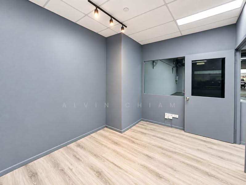 Carros Centre, 60 JALAN LAM HUAT, Admiralty / Woodlands, 1,690 sqft, Factory / Workshop (B2) For Sale, by Alvin Chiam, 500263750 - Interior - CommercialGuru.com.sg