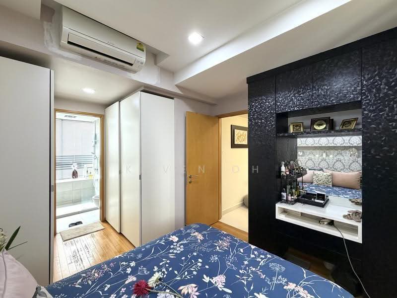 Bluwaters 2, 205 Jalan Loyang Besar, Changi Airport / Changi Village, 3 Bedrooms, 1,109 sqft, Condominium For Sale, by Kaven Oh, 500263762 - Master Bedroom - PropertyGuru.com.sg