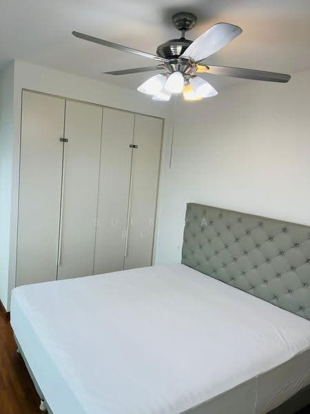 The Esparis, 9 Pasir Ris Drive 4, Pasir Ris / Tampines, 3 Bedrooms, 1,185 sqft, Condominium For Sale, by Supriya Riya, 500263769 - Bedroom - PropertyGuru.com.sg
