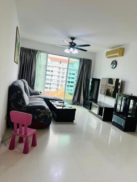 The Esparis, 9 Pasir Ris Drive 4, Pasir Ris / Tampines, 3 Bedrooms, 1,185 sqft, Condominium For Sale, by Supriya Riya, 500263769 - Living Room - PropertyGuru.com.sg