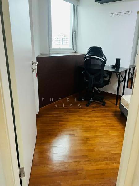 The Esparis, 9 Pasir Ris Drive 4, Pasir Ris / Tampines, 3 Bedrooms, 1,185 sqft, Condominium For Sale, by Supriya Riya, 500263769 - Study - PropertyGuru.com.sg
