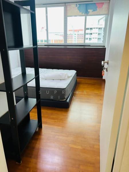 The Esparis, 9 Pasir Ris Drive 4, Pasir Ris / Tampines, 3 Bedrooms, 1,185 sqft, Condominium For Sale, by Supriya Riya, 500263769 - Bedroom - PropertyGuru.com.sg
