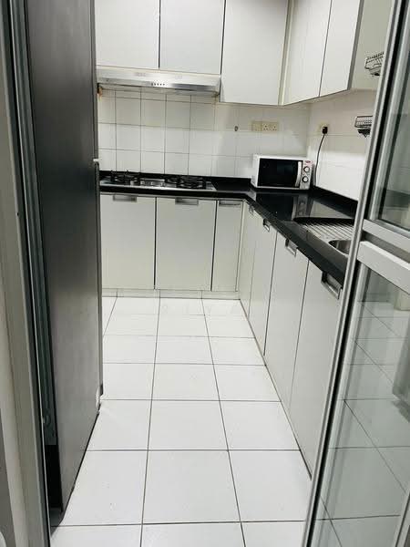 The Esparis, 9 Pasir Ris Drive 4, Pasir Ris / Tampines, 3 Bedrooms, 1,185 sqft, Condominium For Sale, by Supriya Riya, 500263769 - Kitchen - PropertyGuru.com.sg