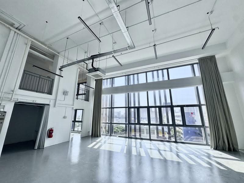 Victory Centre, 110 Lorong 23 Geylang, Eunos / Geylang / Paya Lebar, 1,894 sqft, Light Industrial (B1) For Rent, by ADA YIP, 500263770 - Interior - CommercialGuru.com.sg