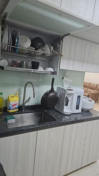 684D Edgedale Plains, 684D Edgedale Plains, Hougang / Punggol / Sengkang, 2 Bedrooms, 1,001 sqft, HDB Flat For Rent, by Asmah Mohd Noor, 500263773 - Kitchen - PropertyGuru.com.sg