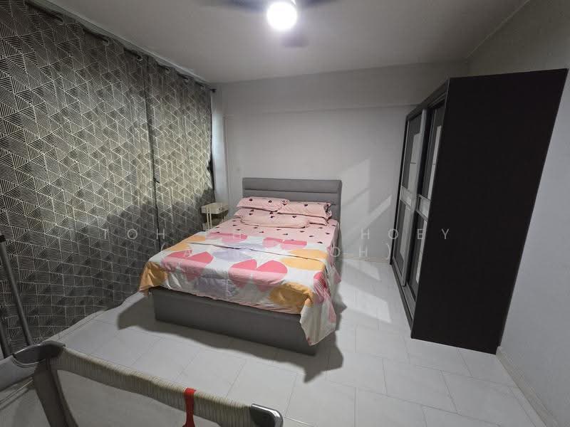 123 Pasir Ris Street 11, 123 Pasir Ris Street 11, Pasir Ris / Tampines, 4 Bedrooms, 1,557 sqft, HDB Flat For Sale, by Toh Cheng Hoey (Alex Toh), 500263775 - Bedroom - PropertyGuru.com.sg