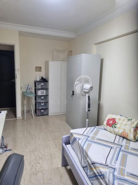 17 Cantonment Close, 17 Cantonment Close, Chinatown / Tanjong Pagar, Room Rental, 150 sqft, HDB Flat For Rent, by Ronnie Kwan, 500263779 - Bedroom - PropertyGuru.com.sg