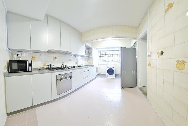 Chancery Court, 36A Dunearn Road, Newton / Novena, 4 Bedrooms, 2,271 sqft, Cluster House For Rent, by Lawrence Hong, 500263781 - Kitchen - PropertyGuru.com.sg