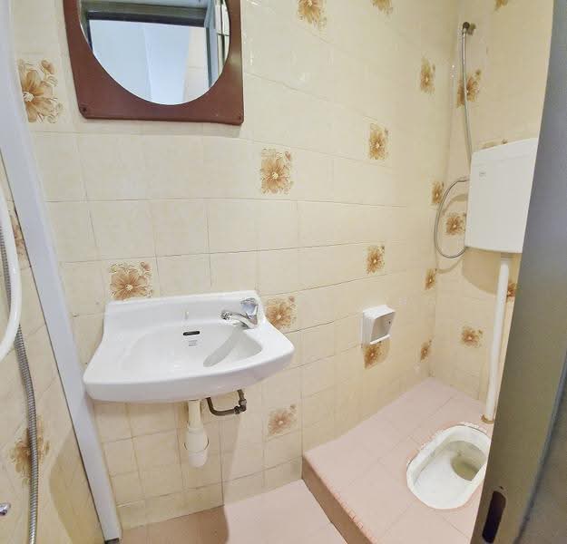 Chancery Court, 36A Dunearn Road, Newton / Novena, 4 Bedrooms, 2,271 sqft, Cluster House For Rent, by Lawrence Hong, 500263781 - Bathroom - PropertyGuru.com.sg