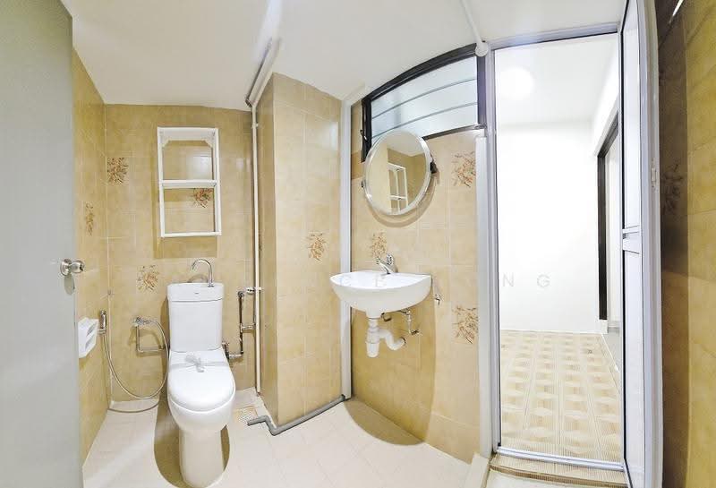 Chancery Court, 36A Dunearn Road, Newton / Novena, 4 Bedrooms, 2,271 sqft, Cluster House For Rent, by Lawrence Hong, 500263781 - Bathroom - PropertyGuru.com.sg