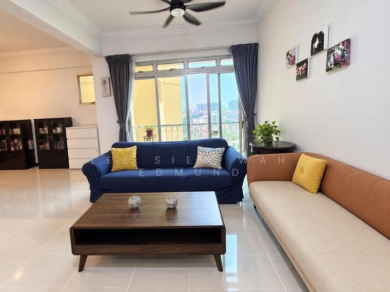 Astoria Park, 32 Lorong Mydin, Eunos / Geylang / Paya Lebar, 2 Bedrooms, 958 sqft, Condominium For Sale, by Lee Siew Wah Edmund, 500263782 - Living Room - PropertyGuru.com.sg