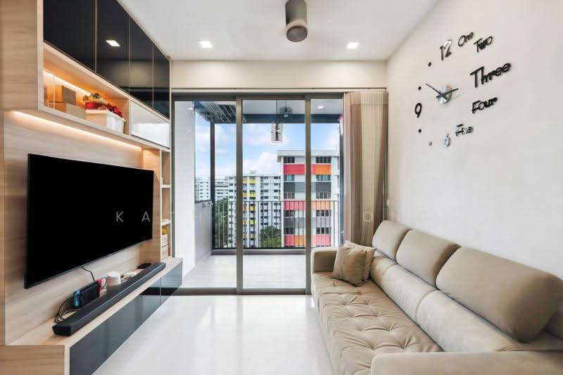 Tre Residences, 7 Geylang East Avenue 1, Eunos / Geylang / Paya Lebar, 4 Bedrooms, 947 sqft, Condominium For Sale, by Katherine Ong, 500263783 - Living Room - PropertyGuru.com.sg