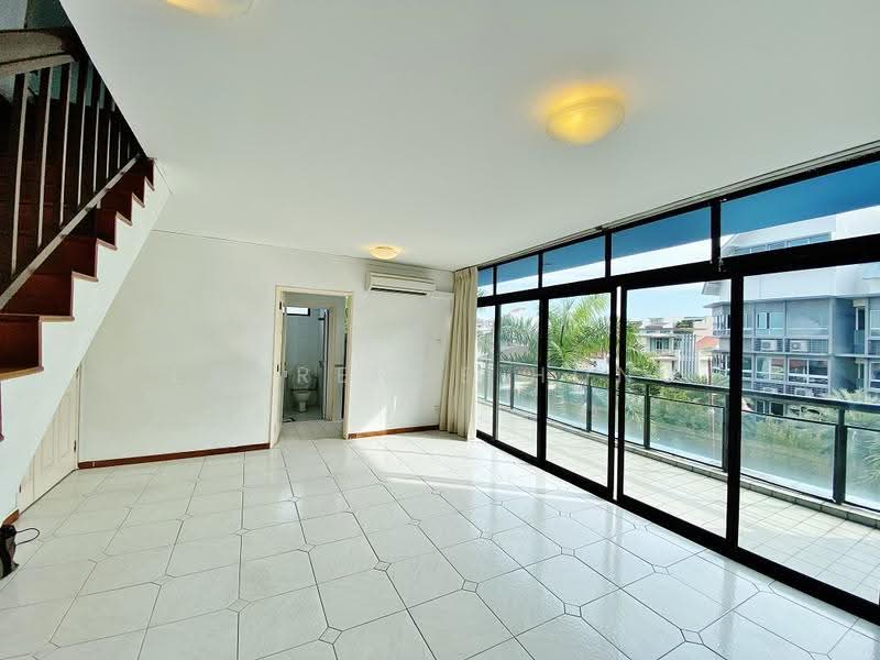 Siglap Center, 55 Siglap Road, East Coast / Marine Parade, 2 Bedrooms, 1,230 sqft, Apartment For Rent, by Lawrence Hong, 500263798 - Living Room - PropertyGuru.com.sg