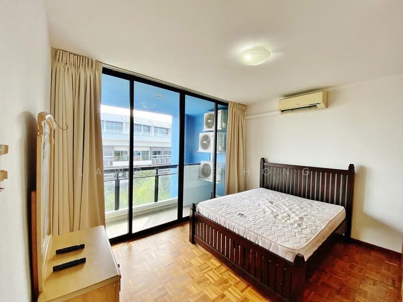 Siglap Center, 55 Siglap Road, East Coast / Marine Parade, 2 Bedrooms, 1,230 sqft, Apartment For Rent, by Lawrence Hong, 500263798 - Bedroom - PropertyGuru.com.sg