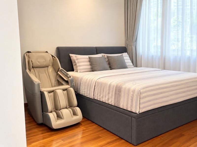 Mayfair Gardens, 8 Rifle Range Road, Clementi Park / Upper Bukit Timah, 3 Bedrooms, 1,023 sqft, Condominium For Sale, by Tracey Yeo, 500263810 - PropertyGuru.com.sg