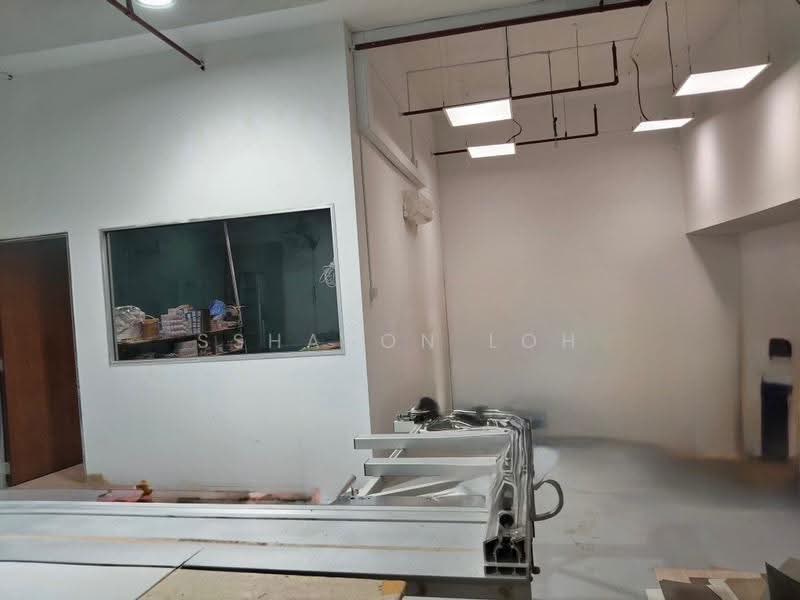 Eunos Warehouse Complex, 1 1, Eunos / Geylang / Paya Lebar, 1,733 sqft, Factory / Workshop (B2) For Rent, by Ssharon Loh, 500263814 - CommercialGuru.com.sg