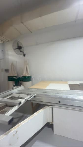 Eunos Warehouse Complex, 1 1, Eunos / Geylang / Paya Lebar, 1,733 sqft, Factory / Workshop (B2) For Rent, by Ssharon Loh, 500263814 - CommercialGuru.com.sg