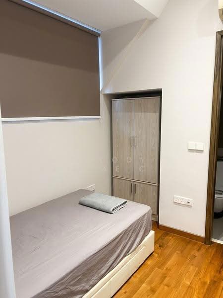 Stellar RV, 408 River Valley Road, Tanglin / Holland / Bukit Timah, 2 Bedrooms, 915 sqft, Condominium For Sale, by Melody Azyliae Chiam, 500263815 - Bedroom - PropertyGuru.com.sg