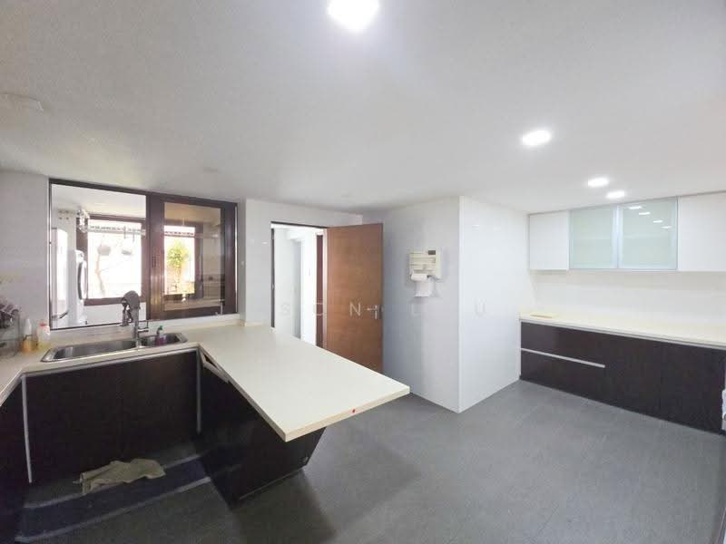 Seletar Hills Estate, Seletar Hills Drive, Seletar / Yio Chu Kang, 5 Bedrooms, 5,800 sqft, Semi-Detached House For Sale, by Jason Lau, 500263818 - Kitchen - PropertyGuru.com.sg