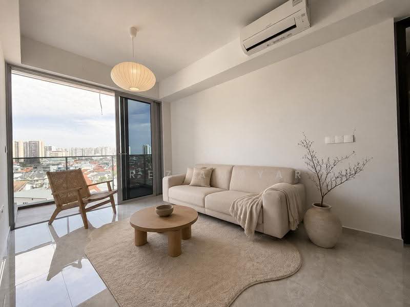 Grand Dunman, 18 Dunman Road, East Coast / Marine Parade, 2 Bedrooms, 667 sqft, Condominium For Rent, by Jerez Amsyar, 500263822 - Living Room - PropertyGuru.com.sg